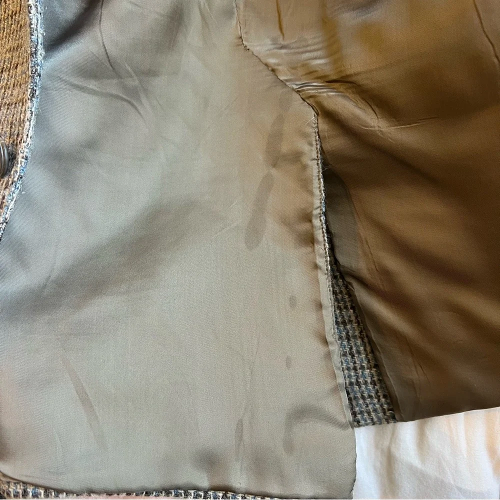 Vintage Wool Satin Lined Blazer - Picture 16 of 16